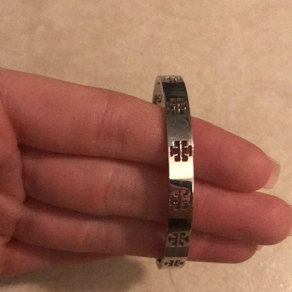 Tory Burch bangle silver